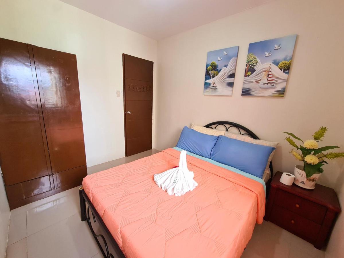 Fully Furnished Apartment With Netflix And Wifi Batangas Exterior foto